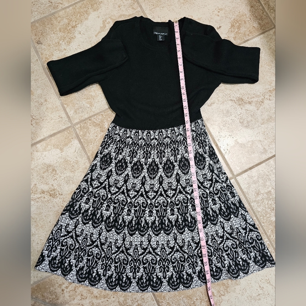 Cynthia Rowley Womens Medium Black Sweater Dress Gothic Pattern Flared Retro - Picture 7 of 7